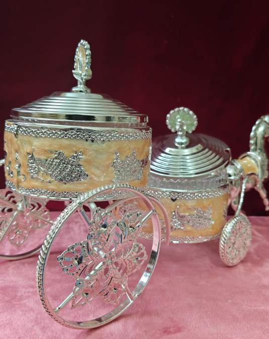 Luxury Horse Cart Decorative Dry Fruit Serving Set | Premium Metal Candy & Snack Bowls with Lids | Elegant Home Décor Gift