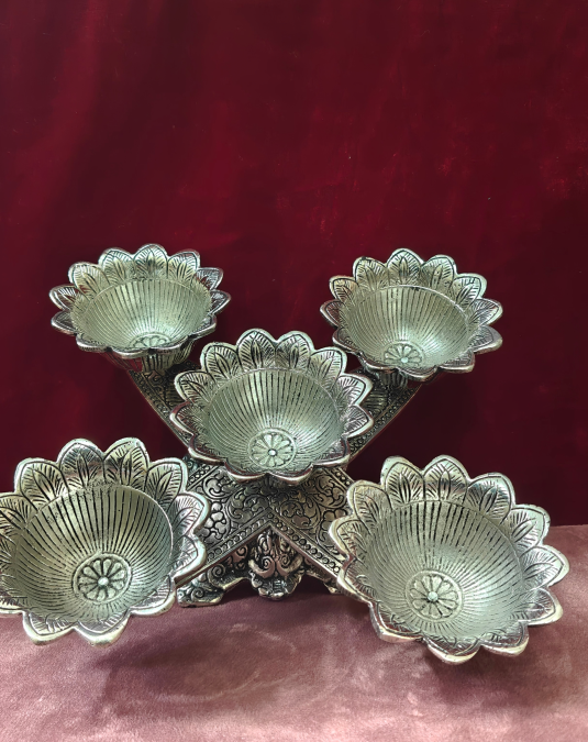 Antique Lotus Dry Fruit Serving Bowl Set with Stand