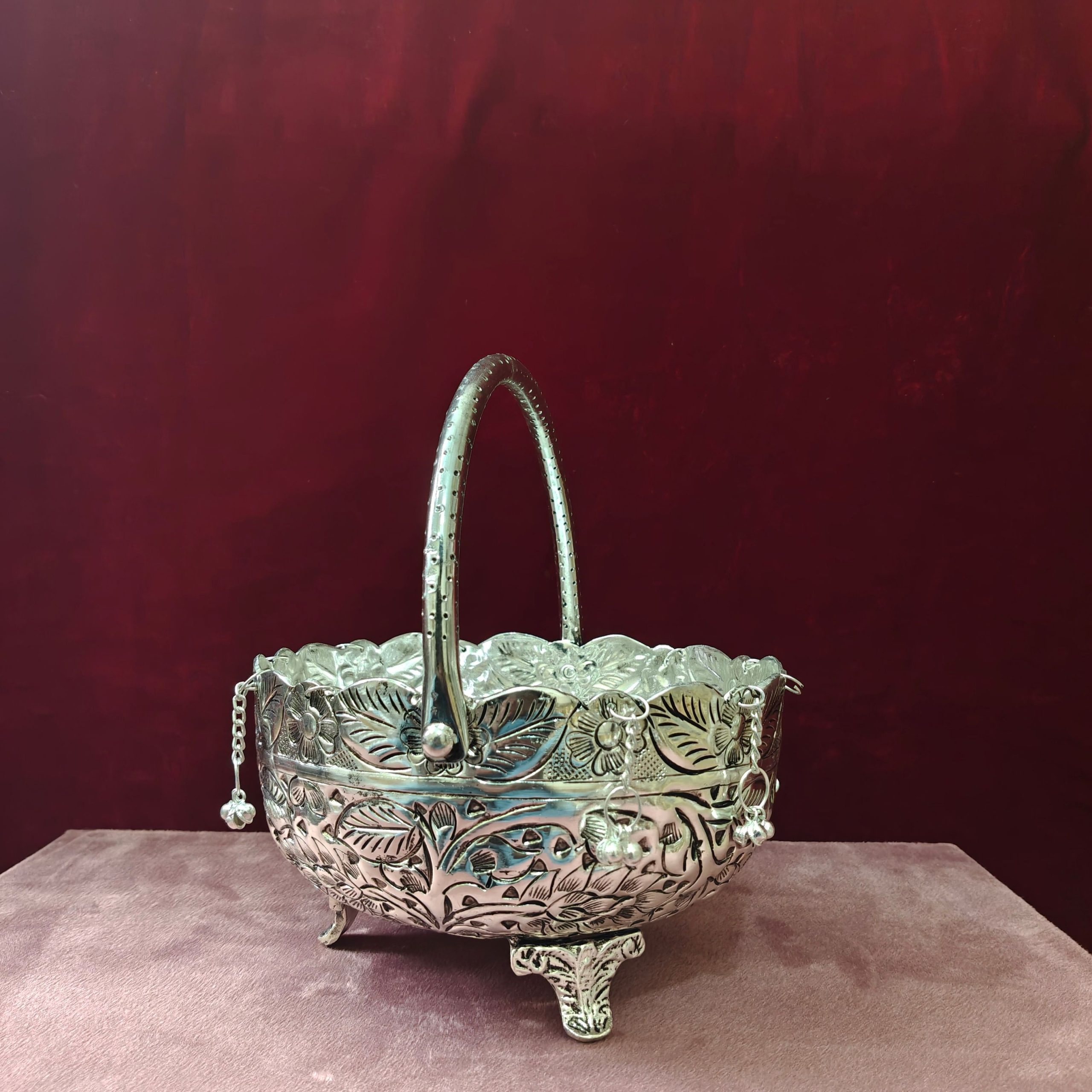 Premium Silver Decorative Fruit Basket with Handle | Luxury Serving Basket for Home Decor & Gifts
